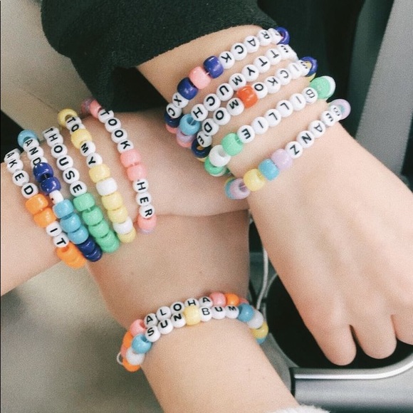 JUMBO VSCO MYSTERY BOX - Picture 2 of 2